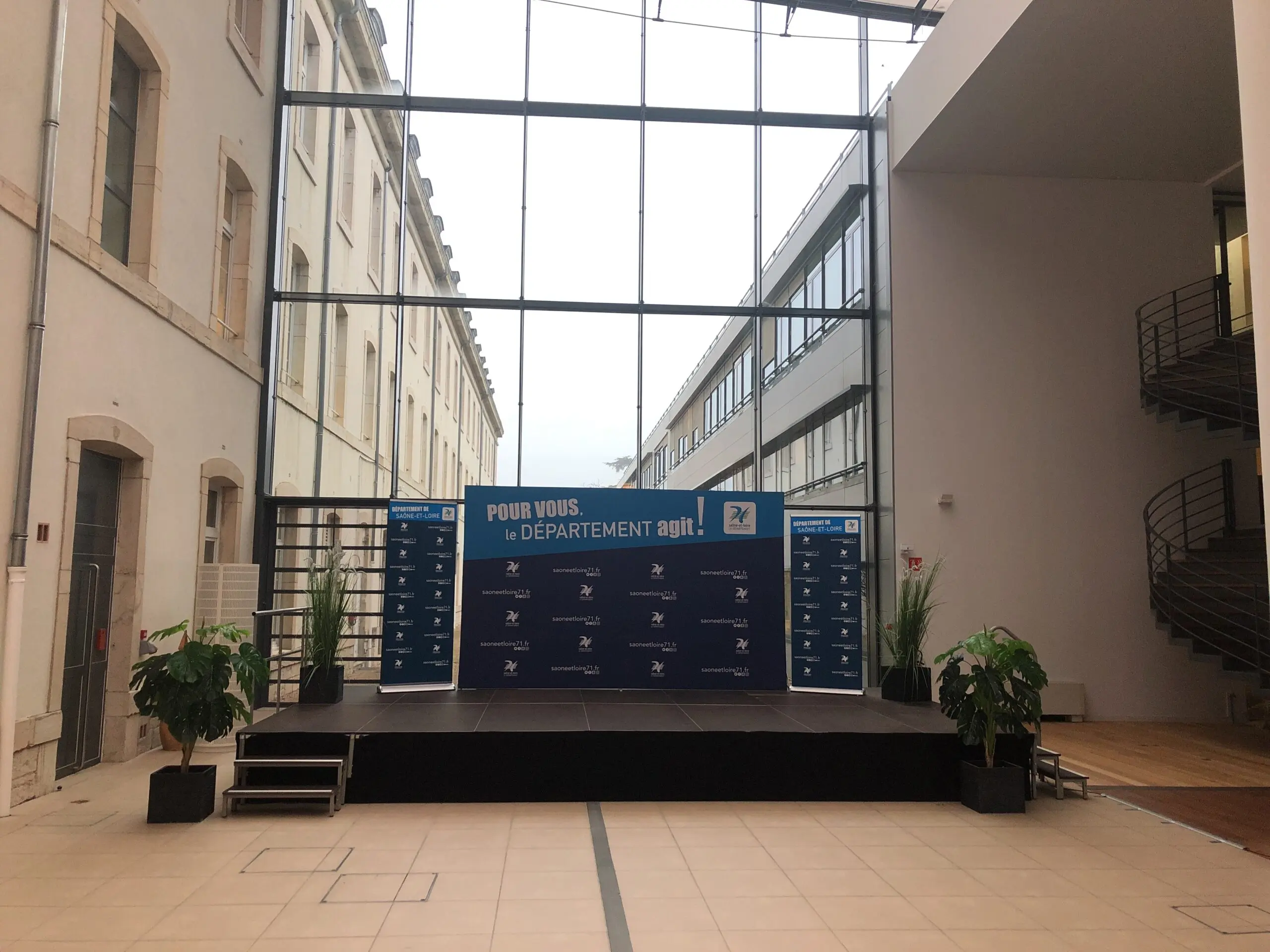 Atrium - Espace Duhesme - CD71