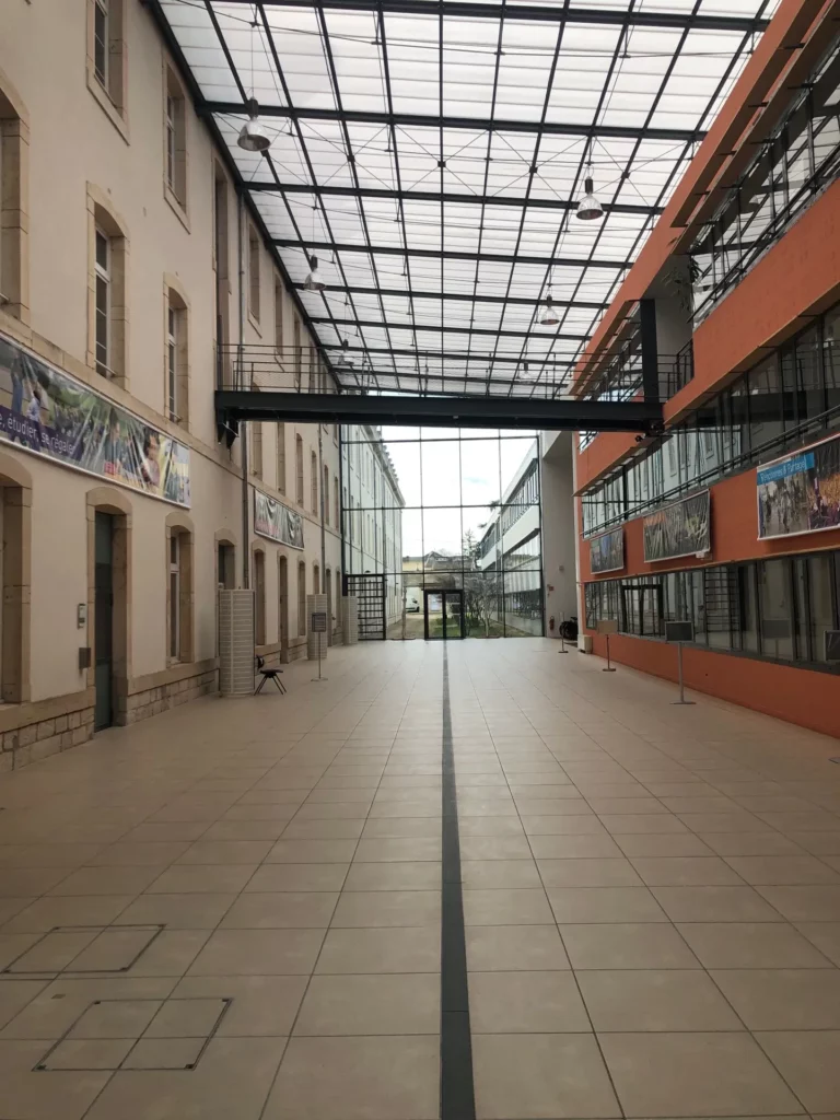 Atrium - Espace Duhesme - Macon (71)